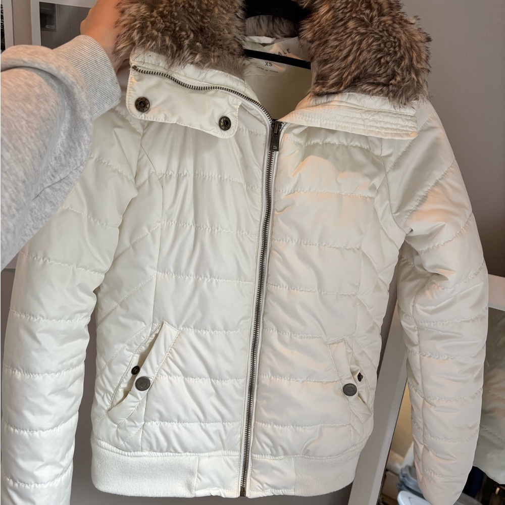Women's White Fur Collar Jacket